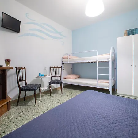 Ai 4 Elementi Bed & Breakfast Pisa